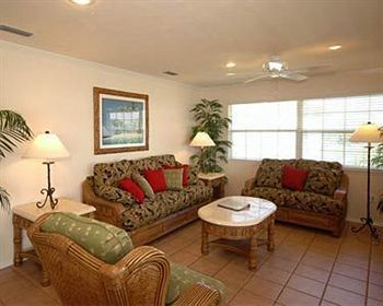 Tradewinds Resort By Resortquest Bradenton Beach Exterior photo