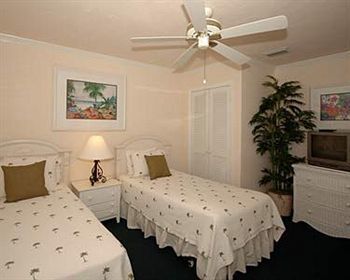 Tradewinds Resort By Resortquest Bradenton Beach Exterior photo